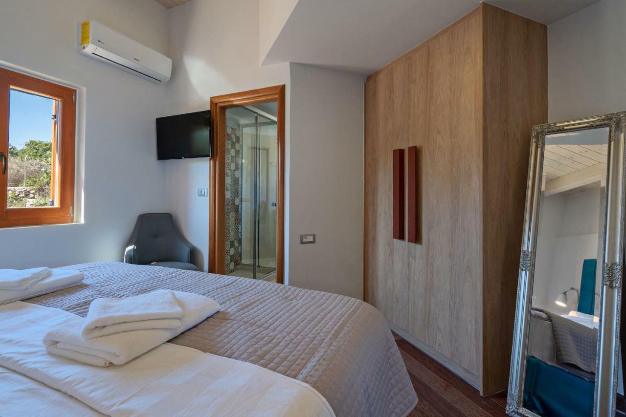 Delfini Villa Prinés Екстериор снимка
