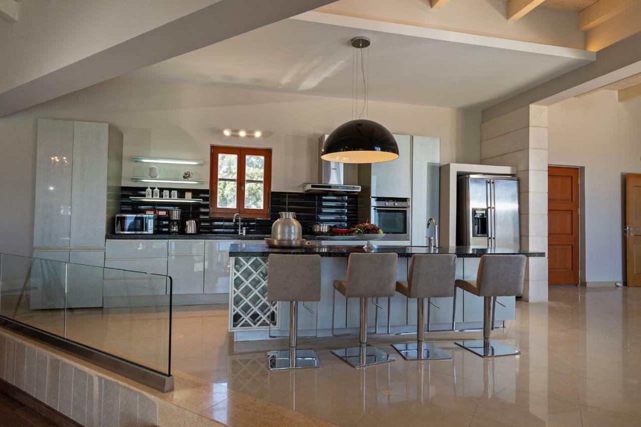 Delfini Villa Prinés Екстериор снимка